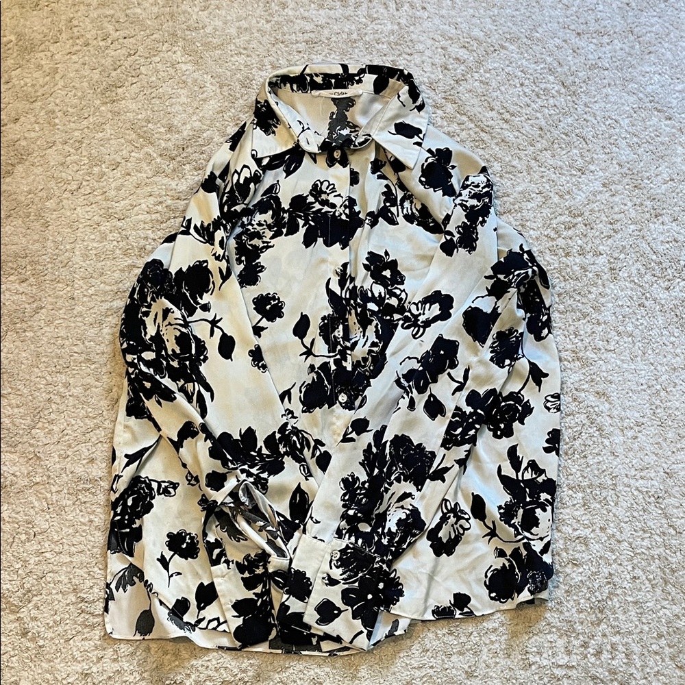 Chic Black Floral Print Blouse